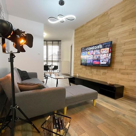 Easy Location - Parking - Free Wifi - Tourism And Business Appartement Freyming-Merlebach Buitenkant foto
