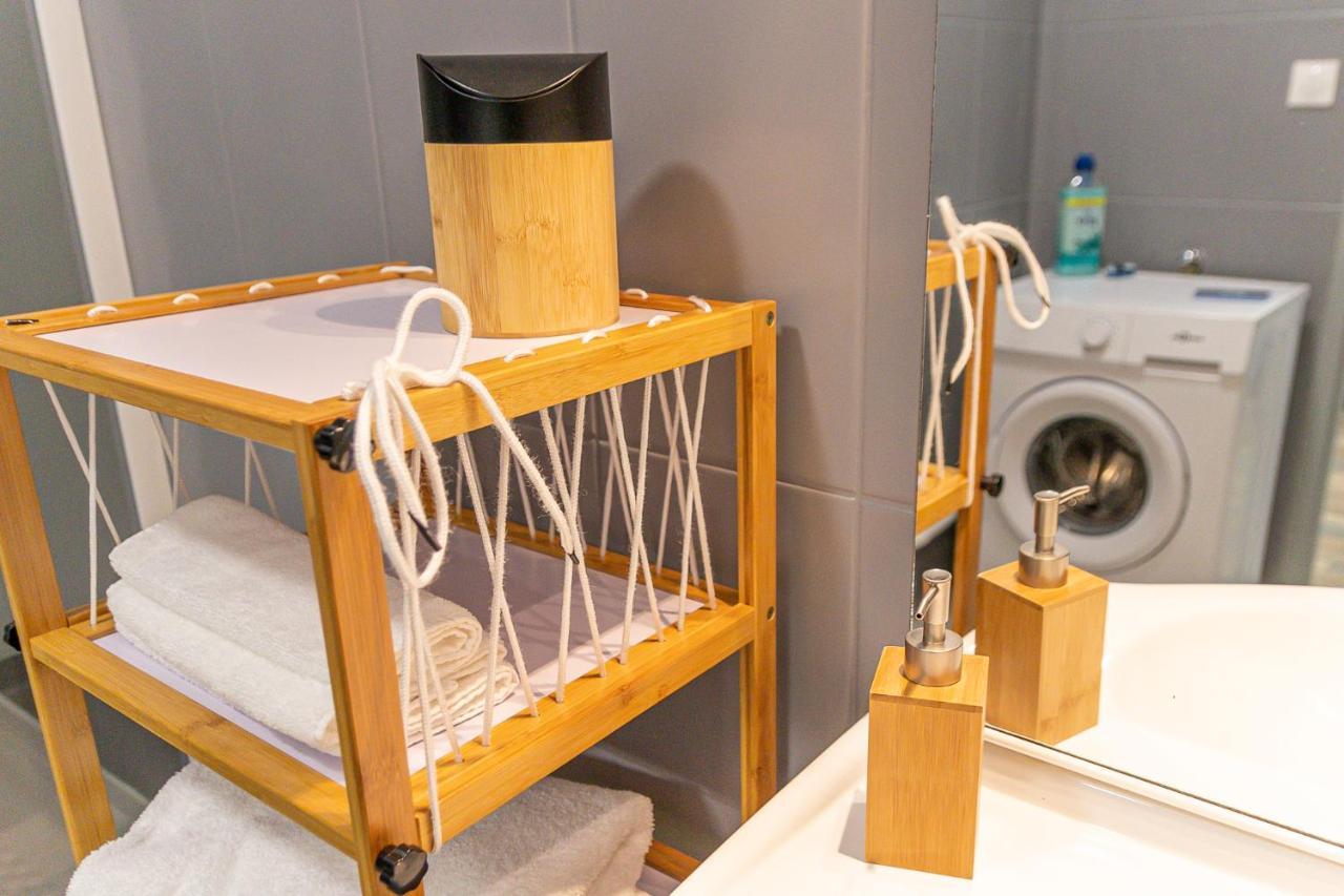 Easy Location - Parking - Free Wifi - Tourism And Business Appartement Freyming-Merlebach Buitenkant foto