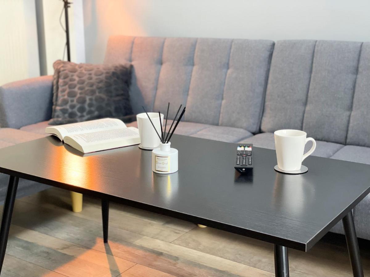 Easy Location - Parking - Free Wifi - Tourism And Business Appartement Freyming-Merlebach Buitenkant foto